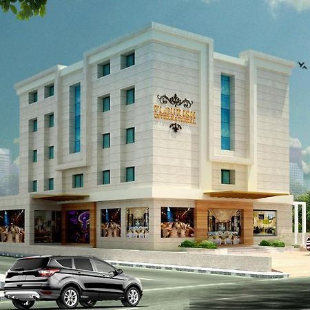 Hotel Flourish International Ahmedabad Exteriör bild